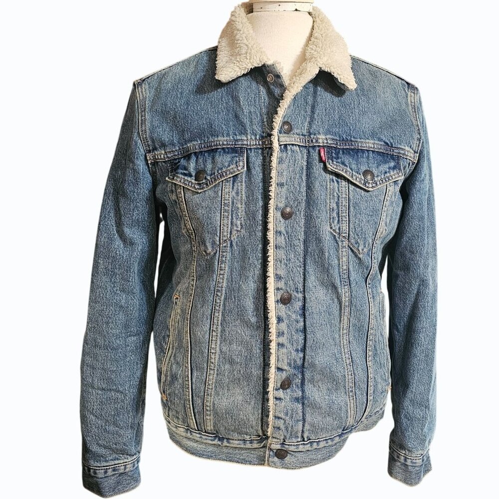 Levis Mens Sherpa-Lined Denim Trucker Jacket Blue Medium Warm Casual Outerwear